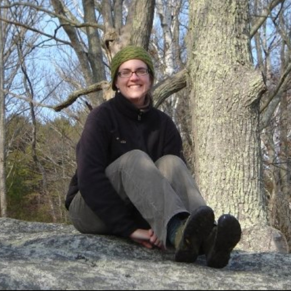 Meet your Posher, Sarah - Picture 2 of 8